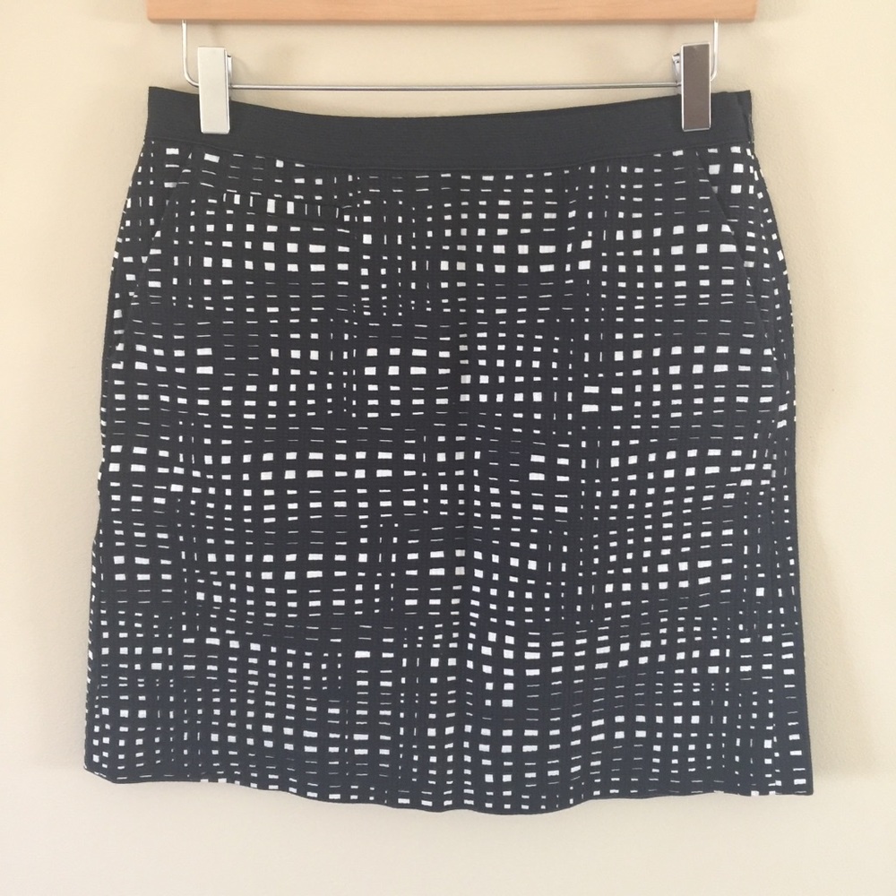 Theory Black and White Skirt